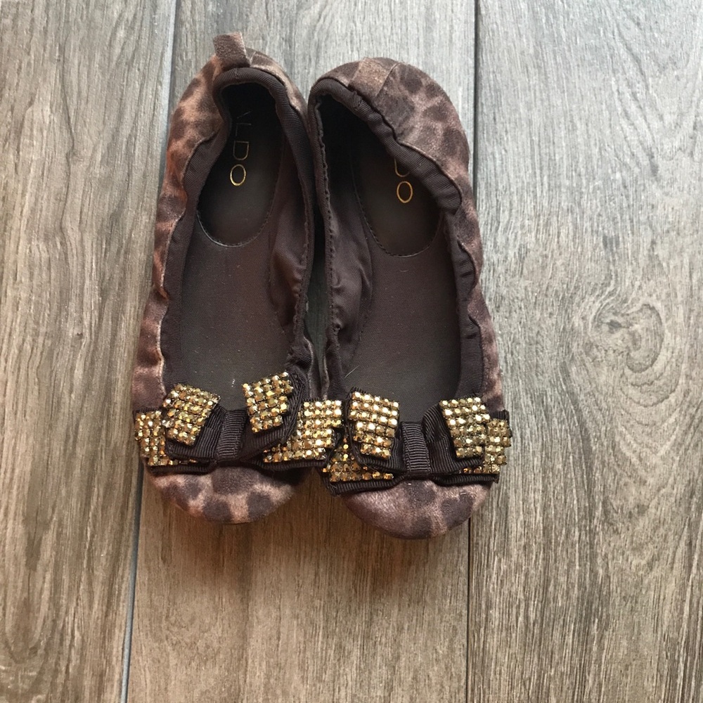 Aldo flats size 5